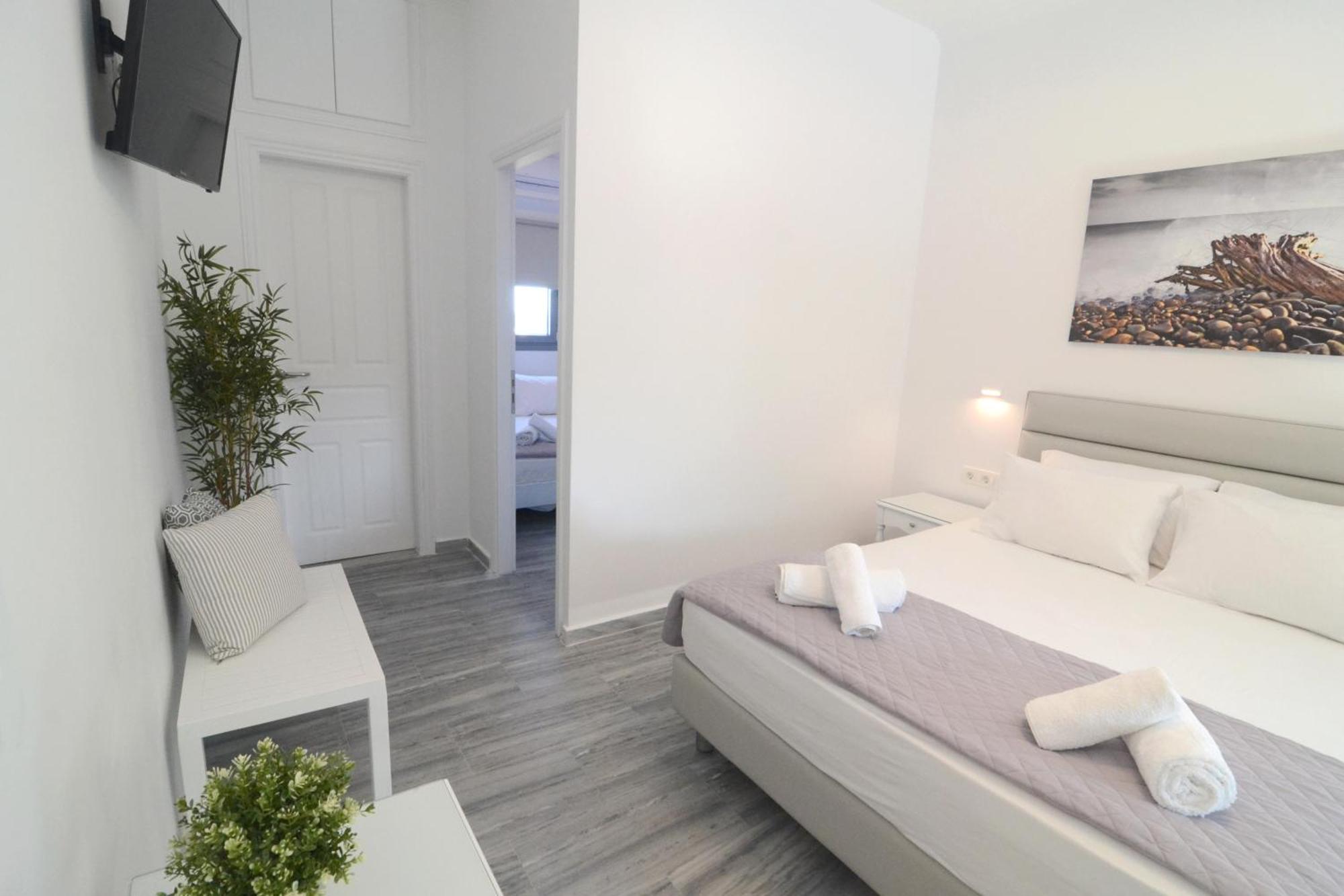 מונוליתוס Hermoso Luxury Suites חדר תמונה