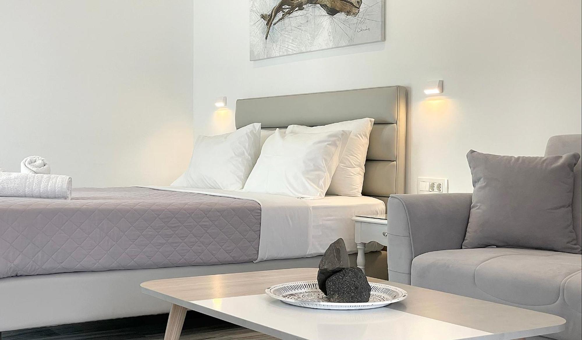 מונוליתוס Hermoso Luxury Suites מראה חיצוני תמונה