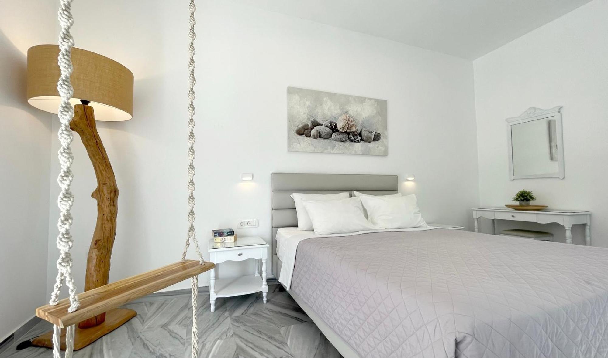 מונוליתוס Hermoso Luxury Suites חדר תמונה