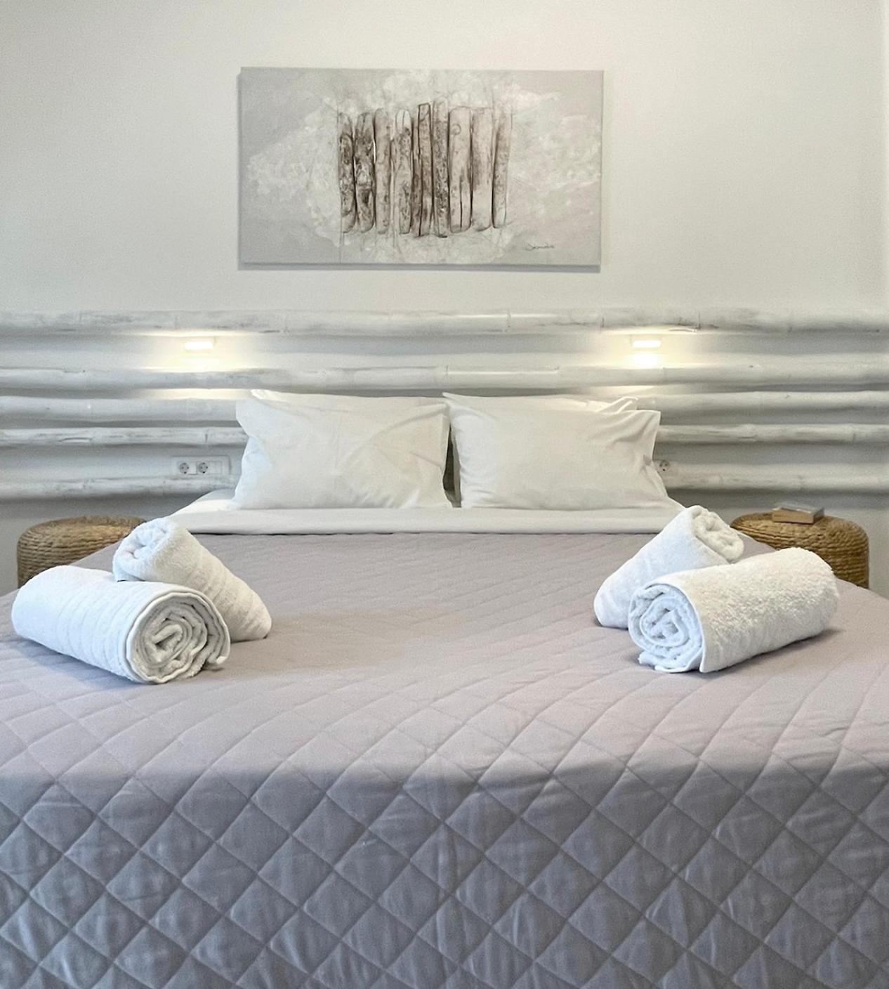 מונוליתוס Hermoso Luxury Suites חדר תמונה