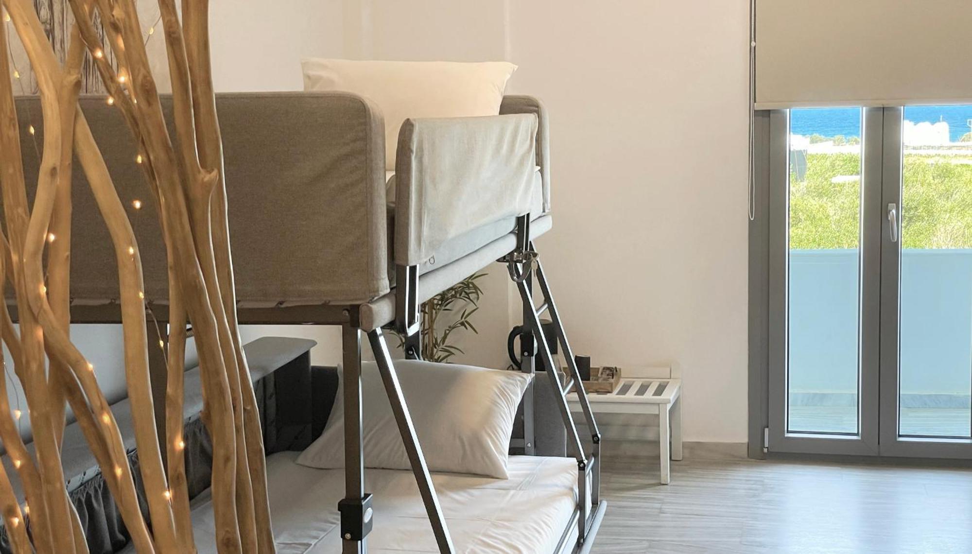מונוליתוס Hermoso Luxury Suites חדר תמונה