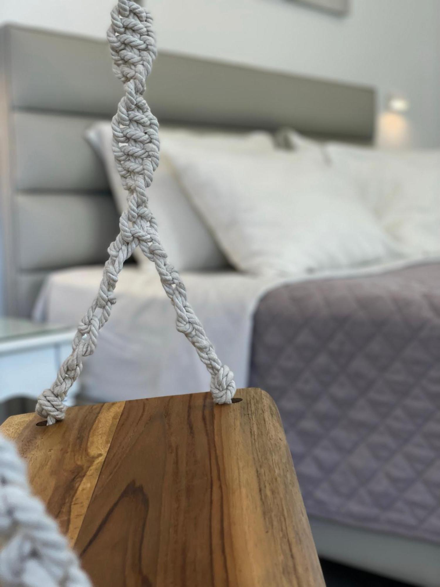 מונוליתוס Hermoso Luxury Suites מראה חיצוני תמונה