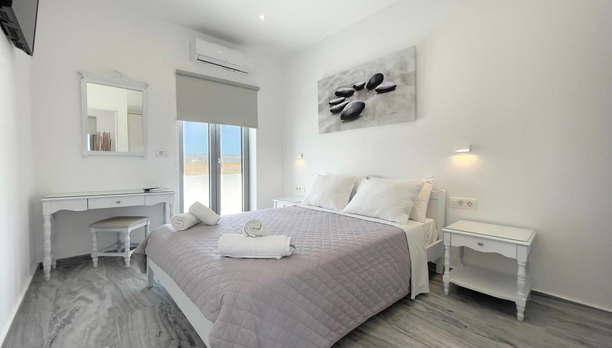 מונוליתוס Hermoso Luxury Suites מראה חיצוני תמונה